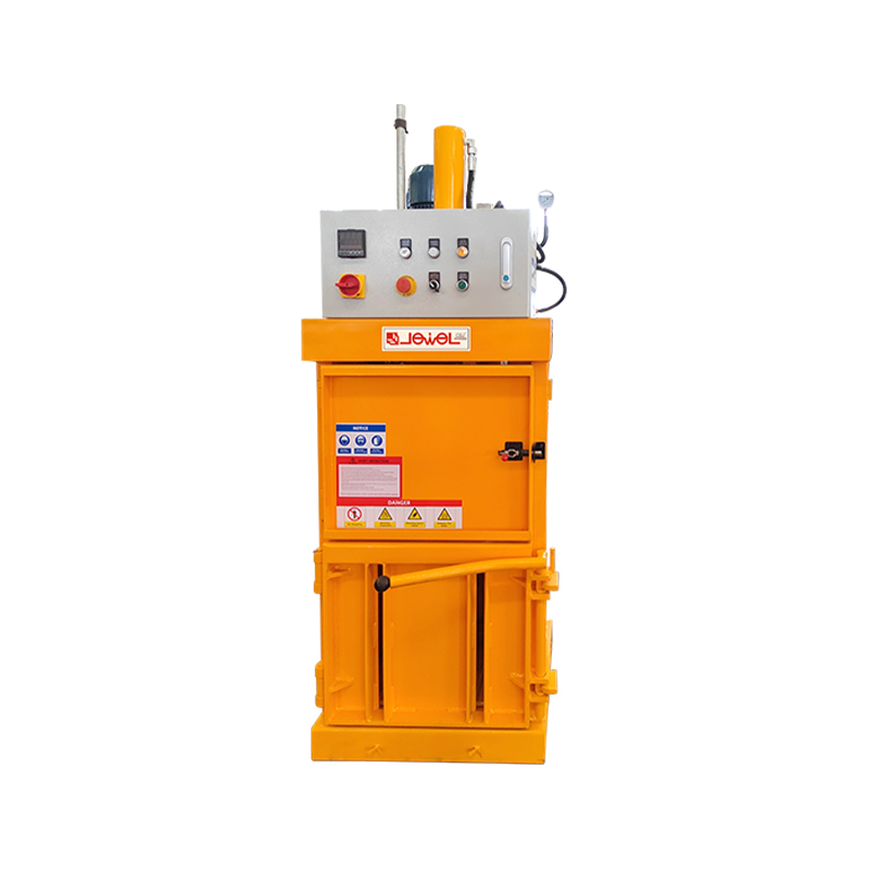 Maliit na Vertical Baler