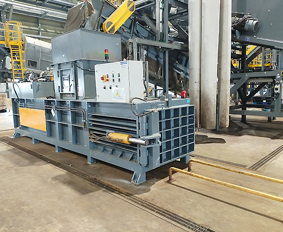 High-Efficiency Compression Solution para sa PET Bottle Scrap sa Japan