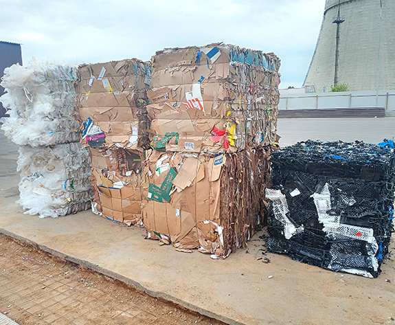 Multifunctional Baler Solution para sa Belarus Recycling Center
